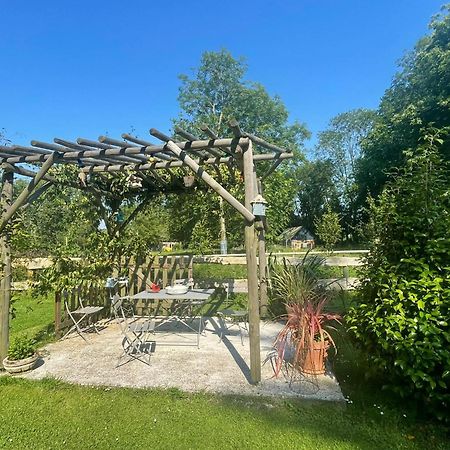 Le Clos Du Val A Loup Benarville Экстерьер фото